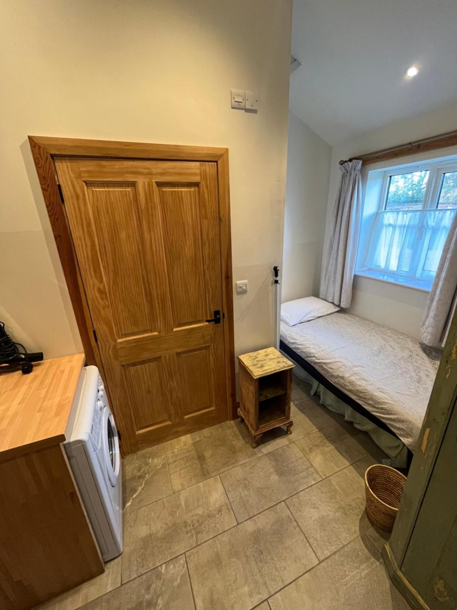 C Farmhouse Accommodation Alne Bagian luar foto