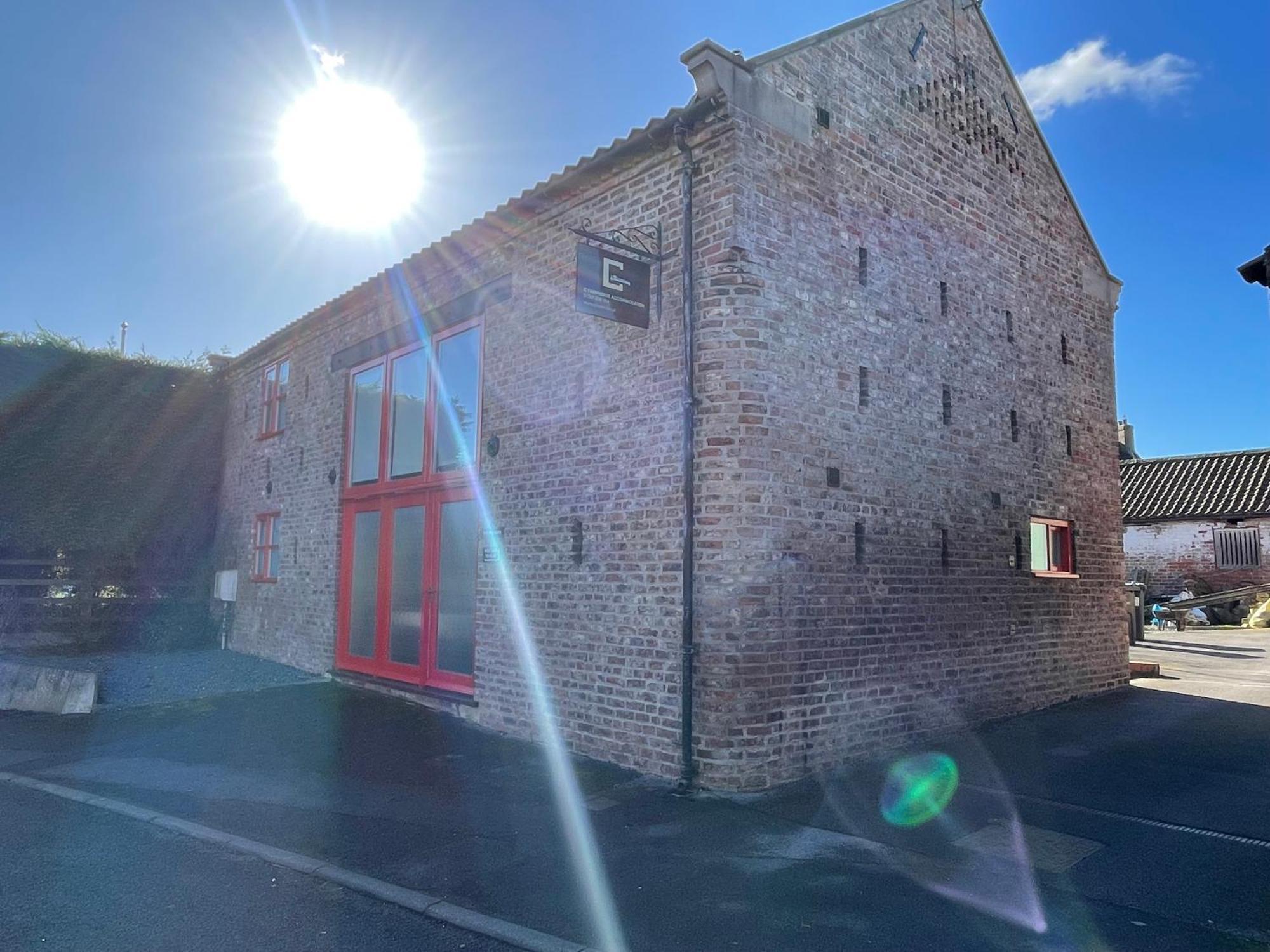 C Farmhouse Accommodation Alne Bagian luar foto